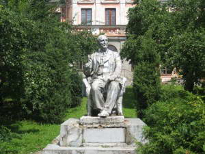 Памятник Мичурину И.В.