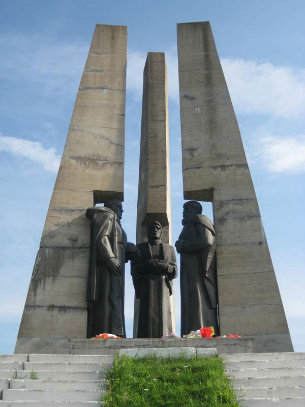 Зельва Мемориальный комплекс советским воинам, партизанам и жертвам фашизма
